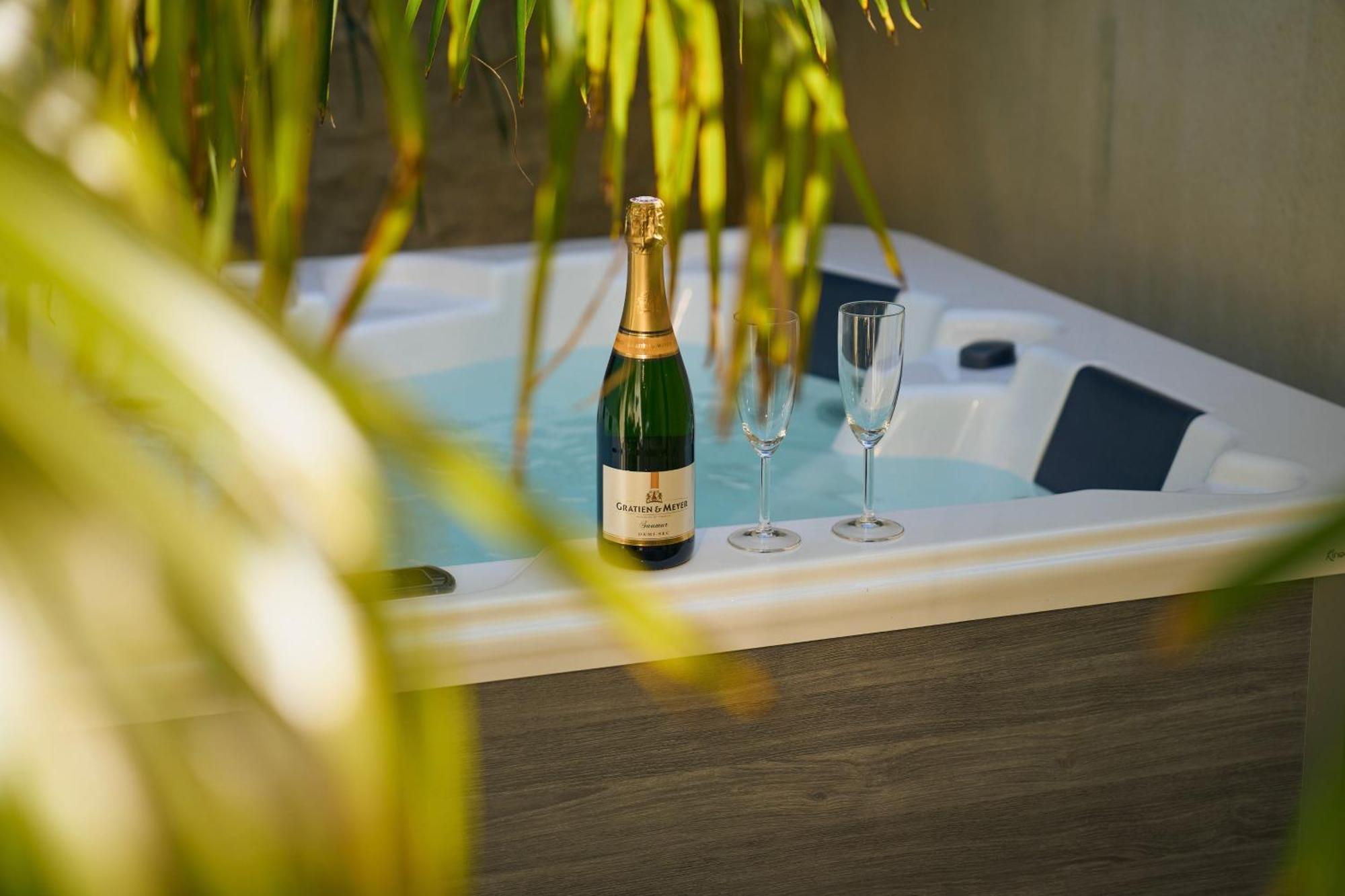 Atypique - Jacuzzi Privatif En Centre De Apartment Cognac